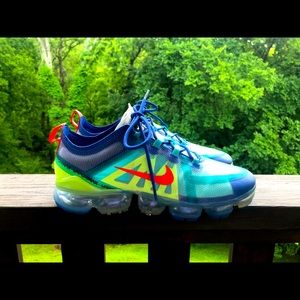 NIKE VAPORMAX 2019 SIZE 8.5 BLUE/VOLT RARE COLOR